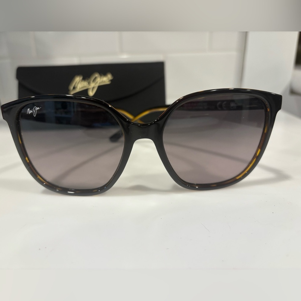 New Maui Jim Good Fun Women’s Sunglasses Black Tortoise MJ871-02 GS871-02